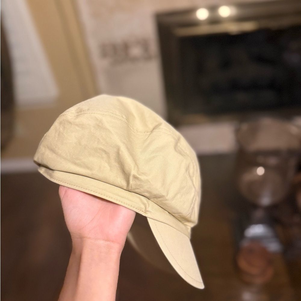 BURBERRY VINTAGE FLAT CAP - Picture 13 of 15